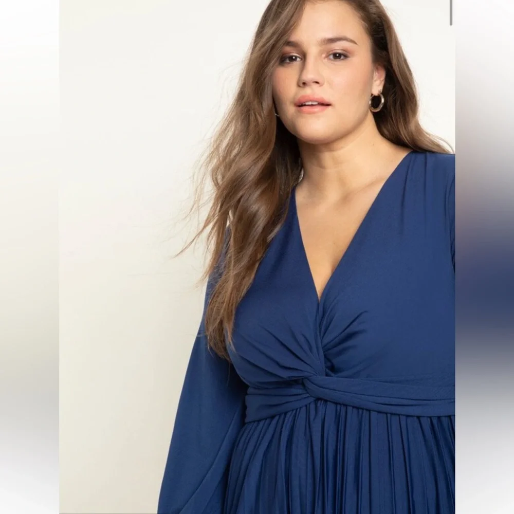 NWOT Eloquii Blue Long Sleeve V-Neck Sundress SZ 20 - Picture 3 of 4